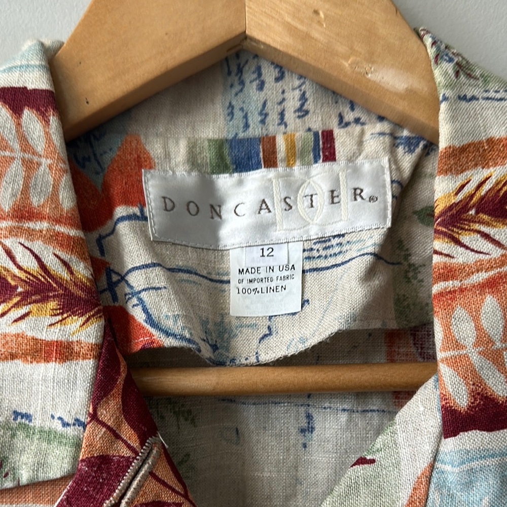 Patterned Women's Jacket - Picture 6 of 7